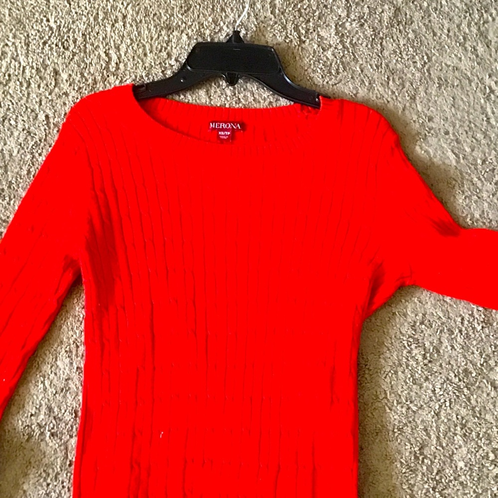 Bright red Merona women’s tee